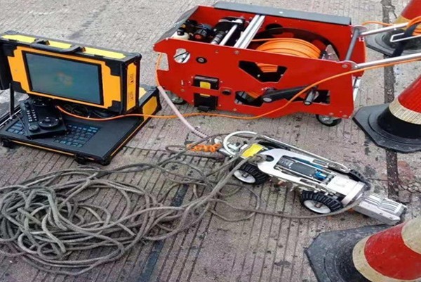 弥勒CCTV管道检测机器人